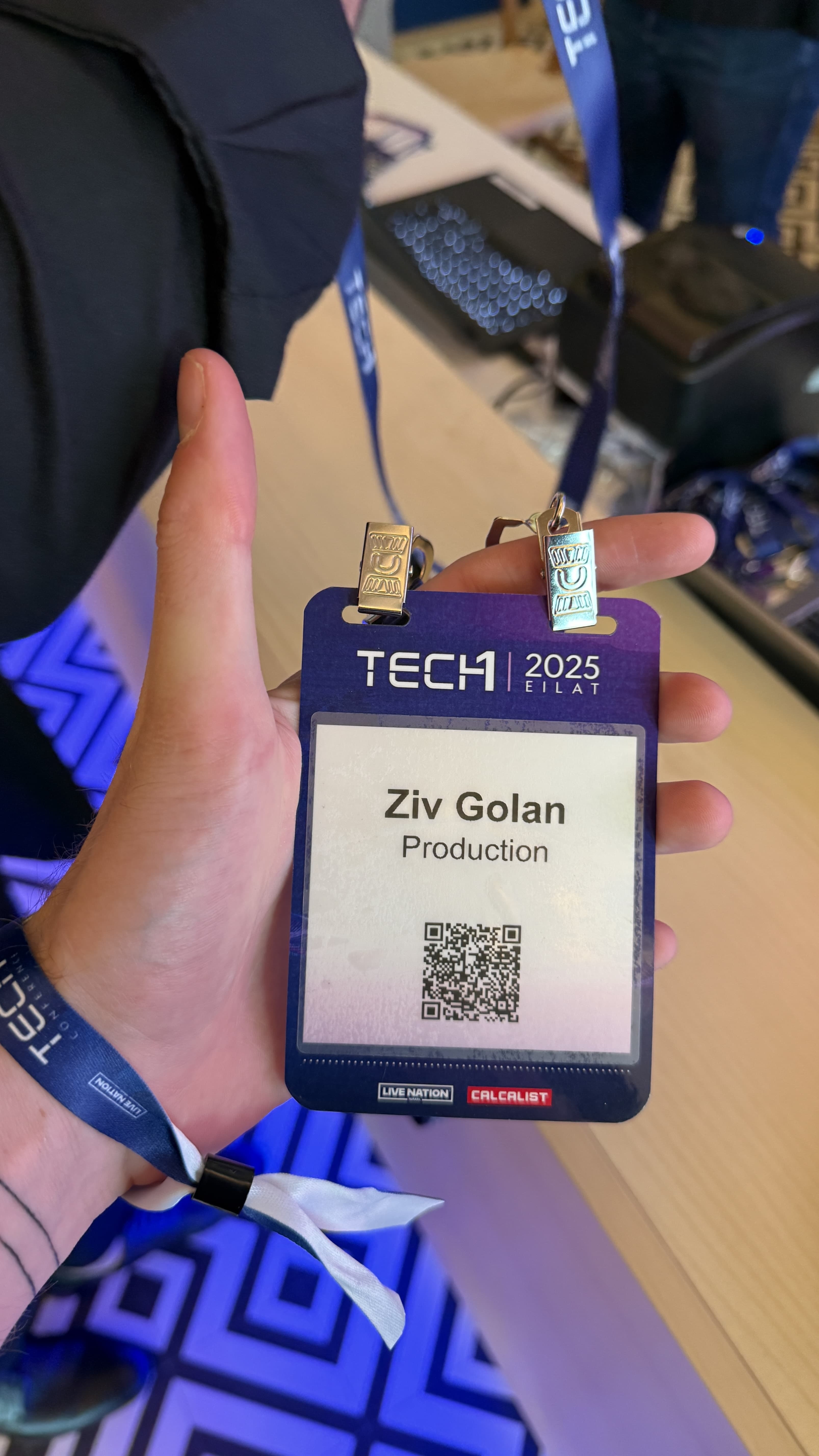 תג הפקה מכנס TECH1 2025